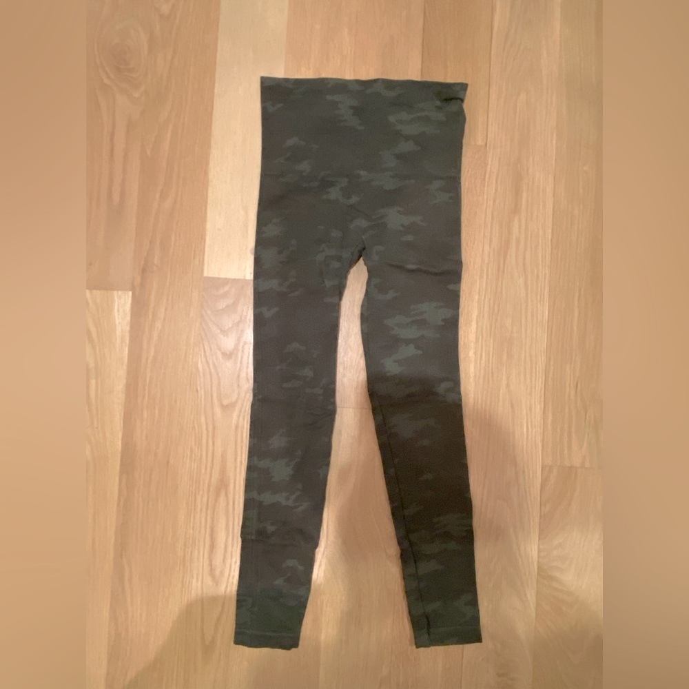 Spanx camo print legging